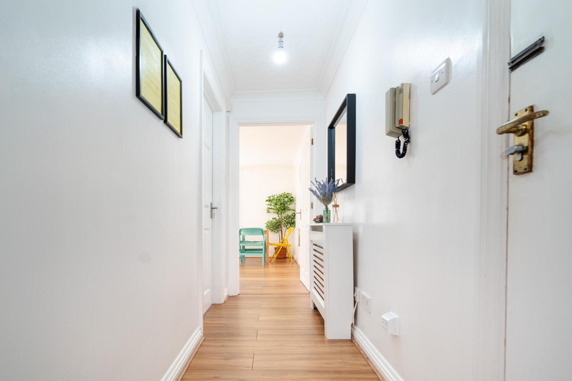 Bright And Spacious Flat With Free Parking London Luaran gambar
